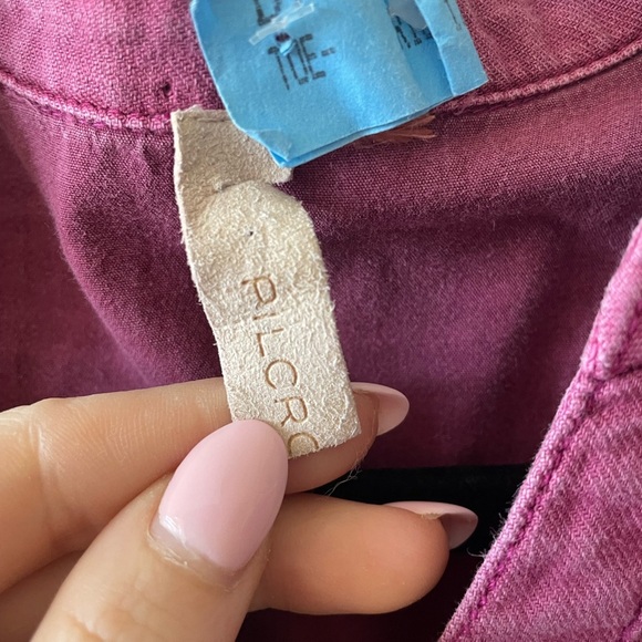 pilcro fuchsia pink mini dress short sleeve ruffle with a pocket - Picture 3 of 5